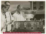 John Bromwich, Adrian Quist Sydney Nov 1939.jpg (377036 bytes)